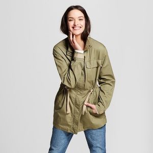 Universal thread jacket